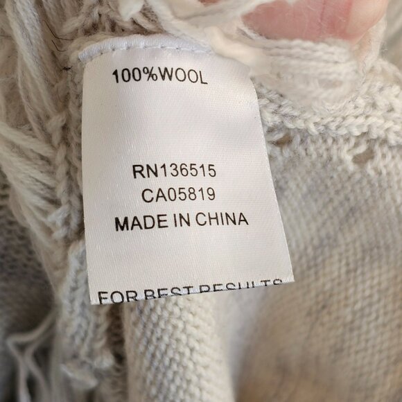 One Grey Day Light Grey Distressed Side Detail Sweater Sz L - Picture 8 of 10